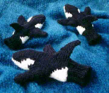 Orca Mittens